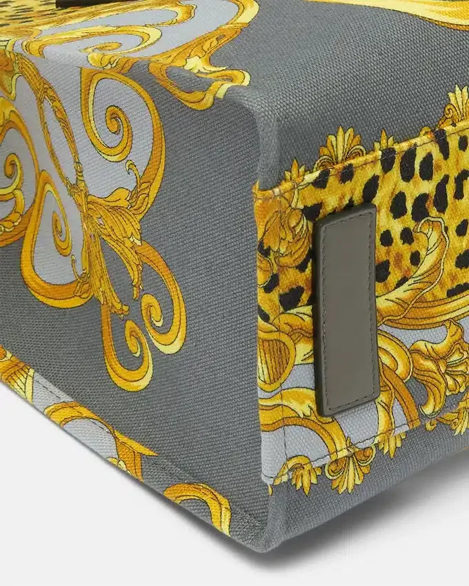 Cheetah Foulard La Medusa Large Tote Bag Cheetah Foulard La Medusa Large Tote Bag