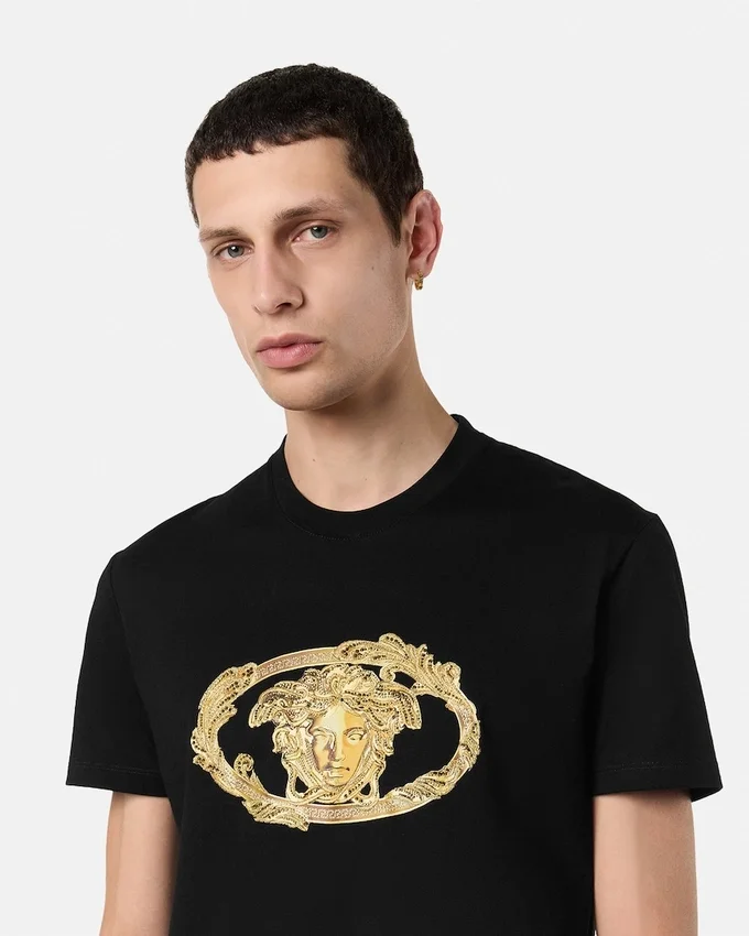 Embroidered Buckle Crest T-Shirt Embroidered Buckle Crest T-Shirt