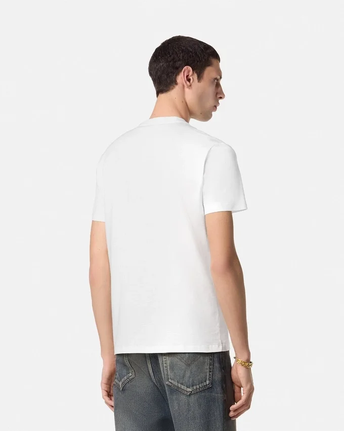 Embroidered Buckle Crest T-Shirt Embroidered Buckle Crest T-Shirt