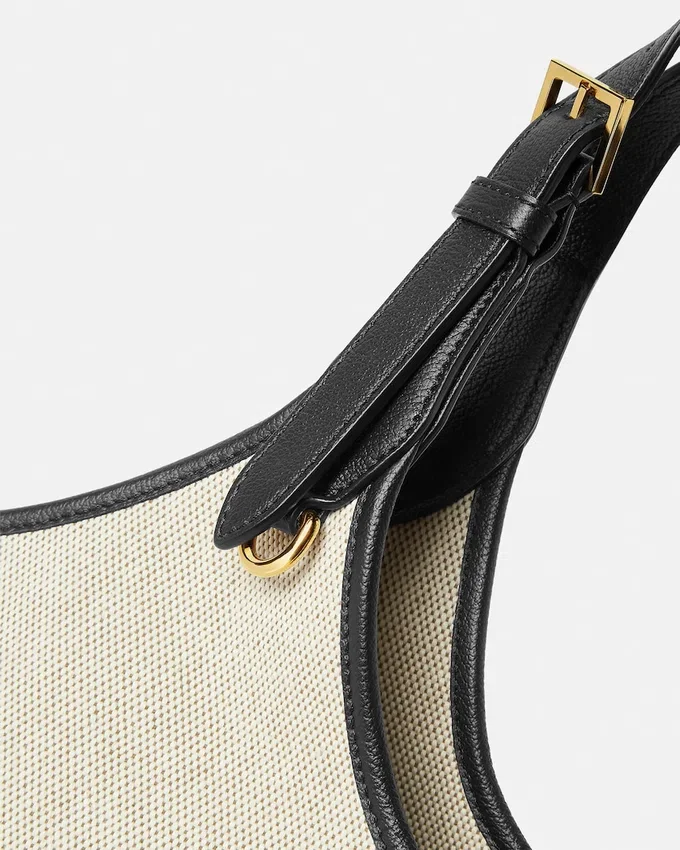La Medusa Canvas Tote La Medusa Canvas Tote