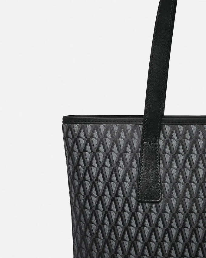 La Medusa V Jacquard Tote La Medusa V Jacquard Tote