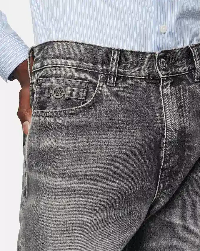 Loose Jeans Loose Jeans