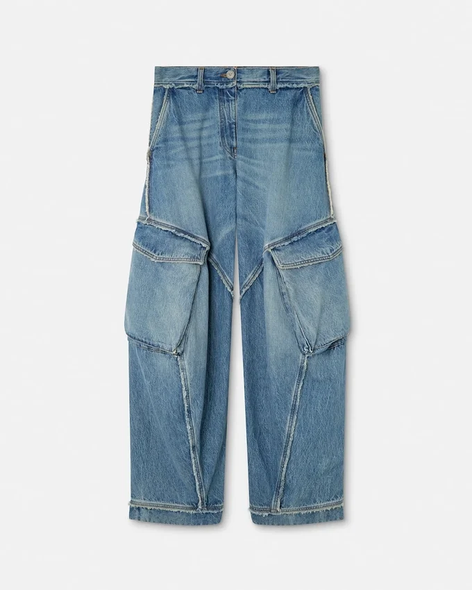 Low-Waist Cargo Jeans Low-Waist Cargo Jeans