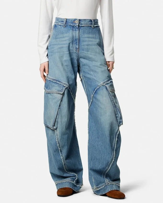 Low-Waist Cargo Jeans Low-Waist Cargo Jeans