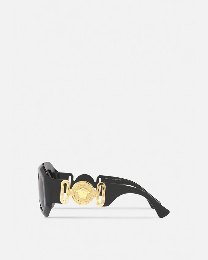 Maxi Medusa Biggie Squared Sunglasses Maxi Medusa Biggie Squared Sunglasses