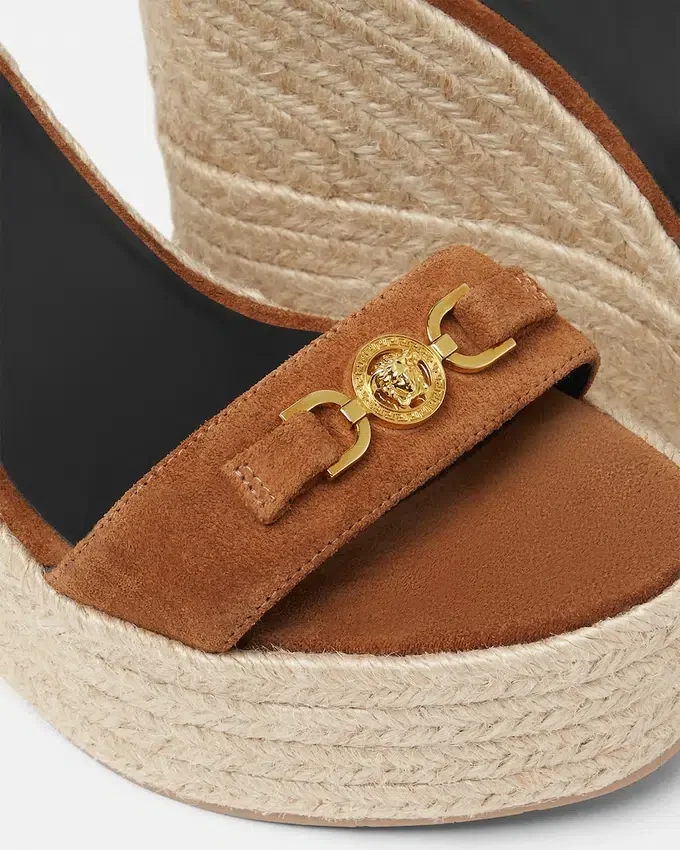 Medusa ’95 Suede Wedge Sandals 120 mm Medusa ’95 Suede Wedge Sandals 120 mm