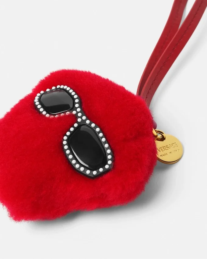 Medusa Fluffy Shearling Charm Medusa Fluffy Shearling Charm