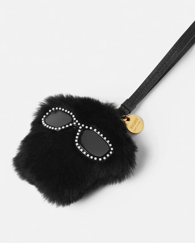 Medusa Fluffy Shearling Charm Medusa Fluffy Shearling Charm