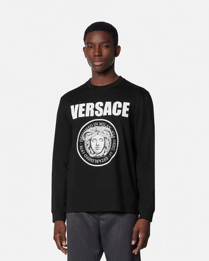 Medusa Rock Long-Sleeved T-Shirt Medusa Rock Long-Sleeved T-Shirt