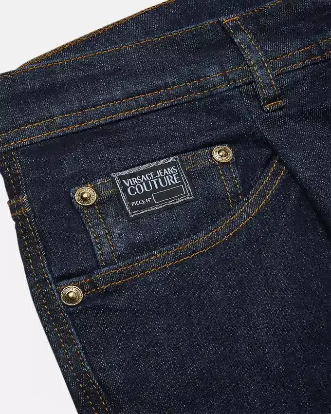Piece Number Slim-Fit Jeans Piece Number Slim-Fit Jeans