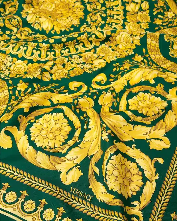 Printed Silk Twill Scarf 90 cm Printed Silk Twill Scarf 90 cm