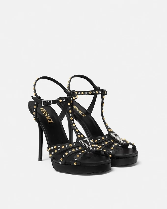V Embellished Leather Sandals 120 mm V Embellished Leather Sandals 120 mm