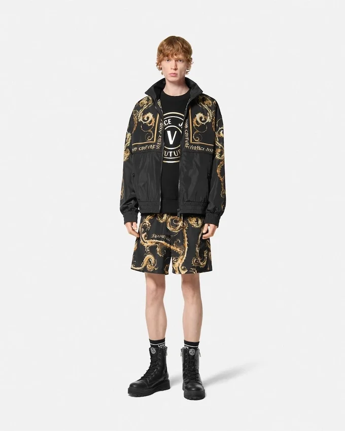 V-Emblem Relaxed-Fit Sweatshirt V-Emblem Relaxed-Fit Sweatshirt