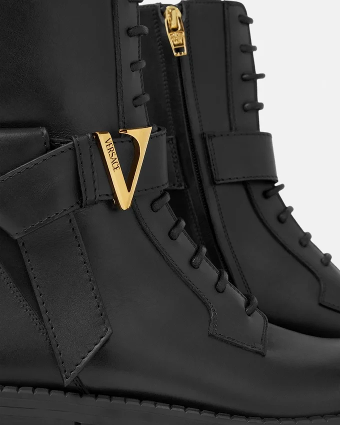 V Leather Boots 45 mm V Leather Boots 45 mm