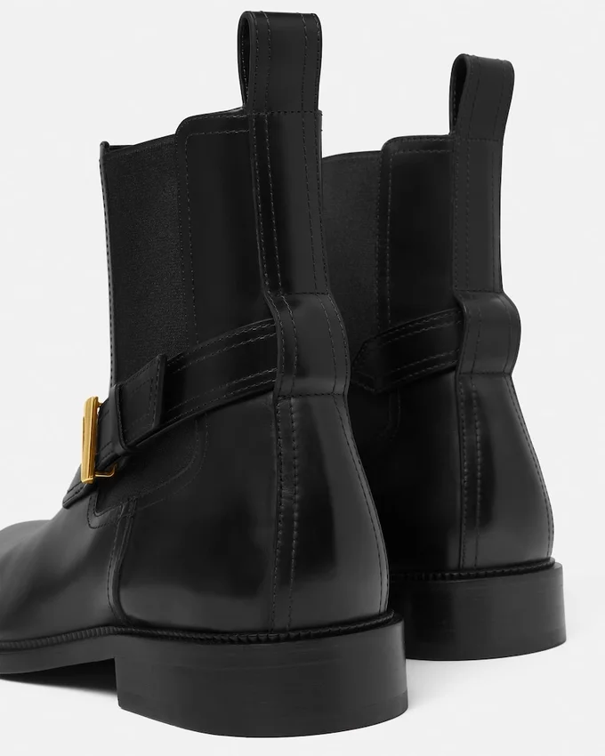 V Leather Chelsea Boots V Leather Chelsea Boots