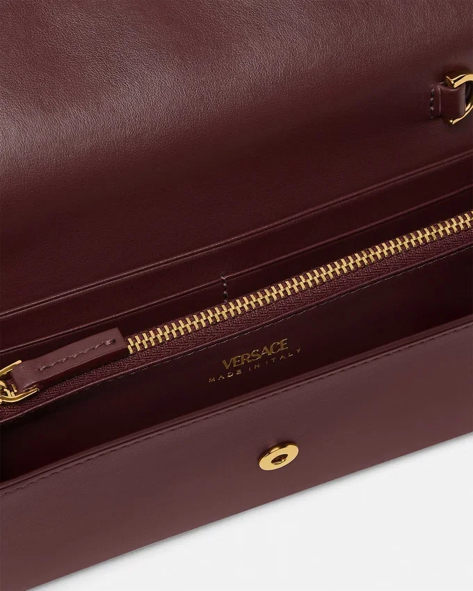 V Leather Wallet On Chain V Leather Wallet On Chain