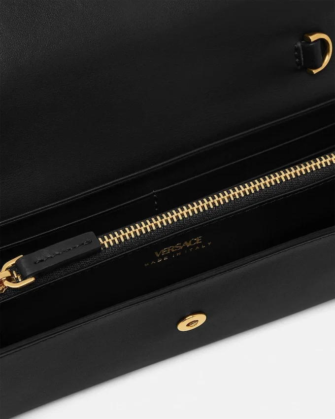V Leather Wallet On Chain V Leather Wallet On Chain