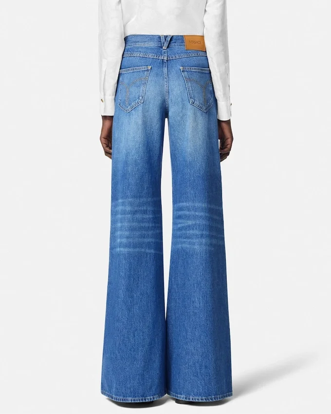 Wide-Leg Flared Jeans Wide-Leg Flared Jeans